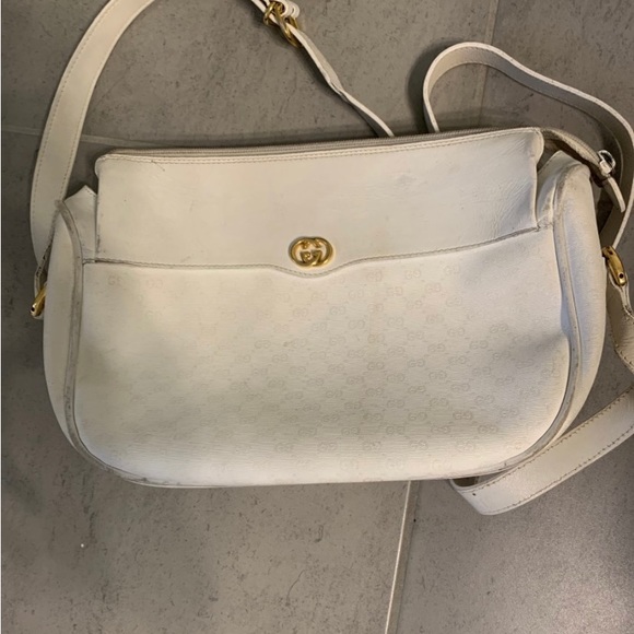 - GUCCI - Picture 5 of 7